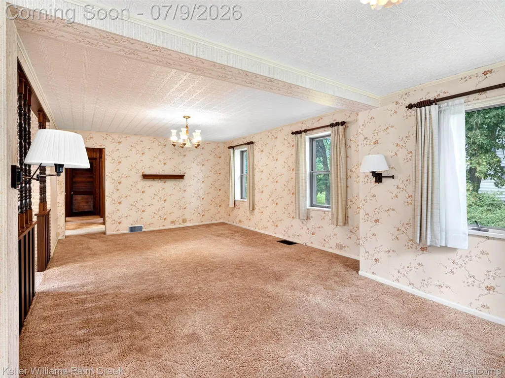 204 Russell Road Kawkawlin Township MI 48631