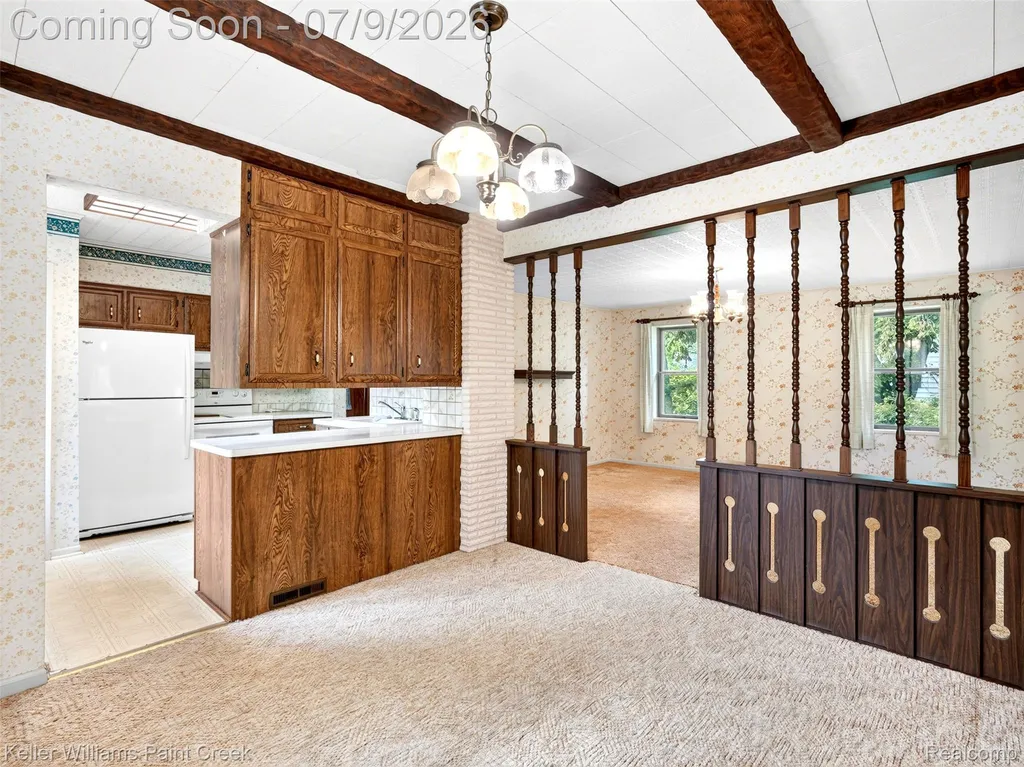 204 Russell Road Kawkawlin Township MI 48631