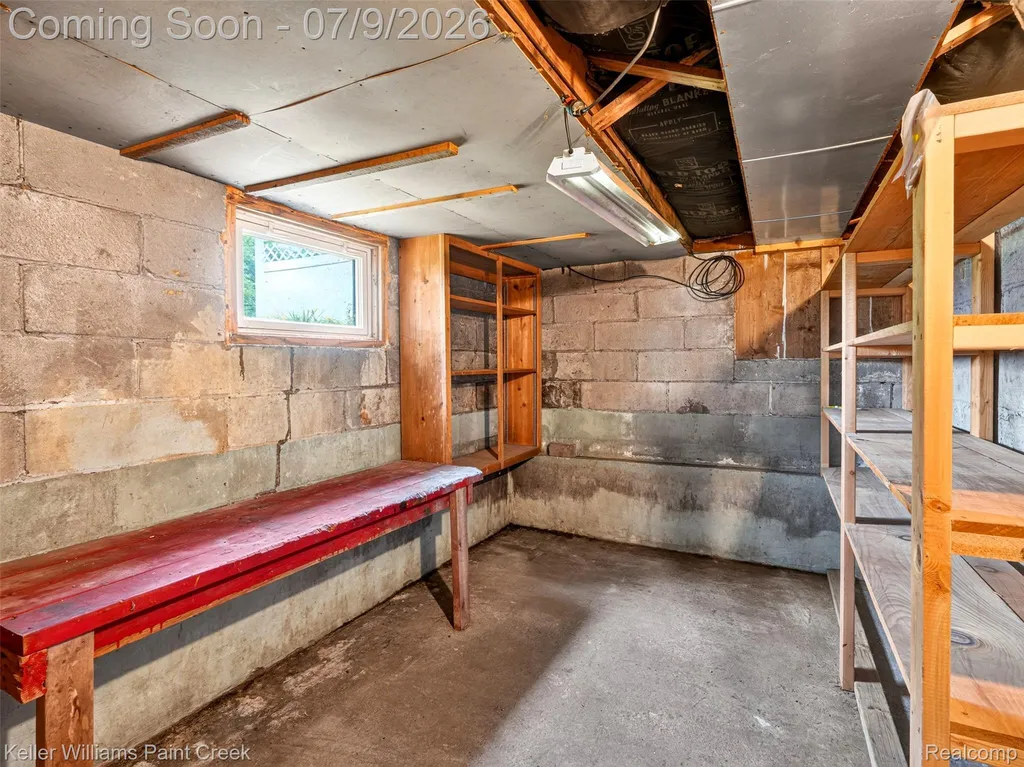 204 Russell Road Kawkawlin Township MI 48631