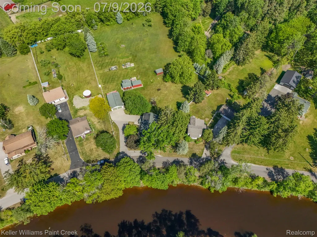 204 Russell Road Kawkawlin Township MI 48631