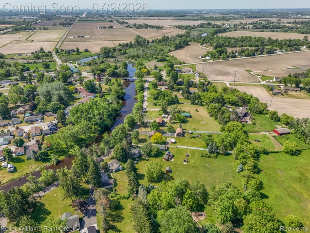 204 Russell Road Kawkawlin Township MI 48631