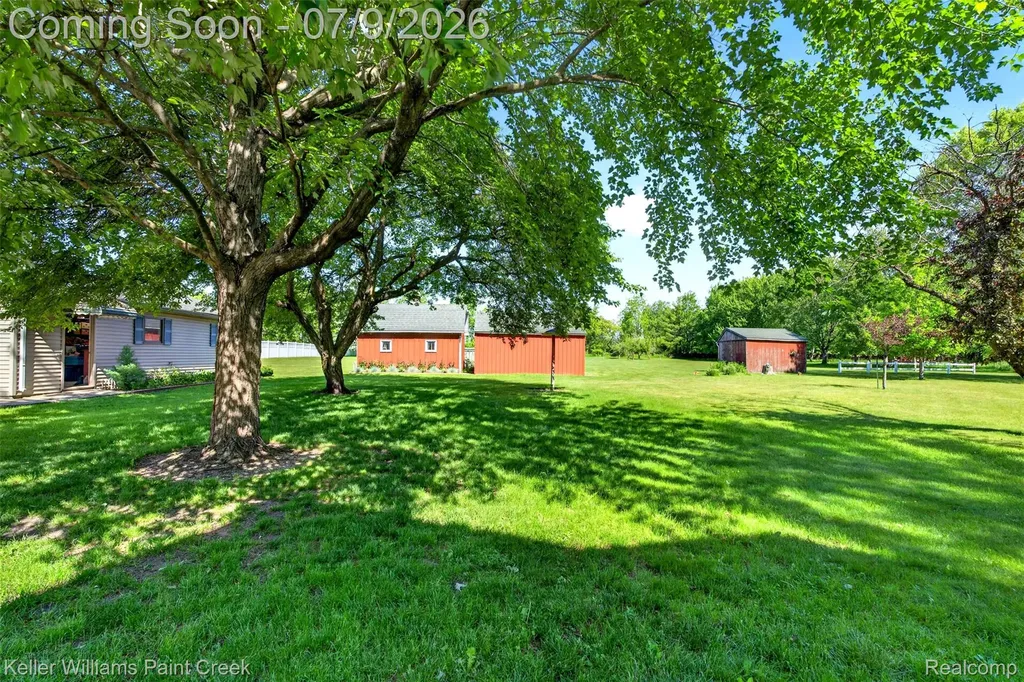 204 Russell Road Kawkawlin Township MI 48631