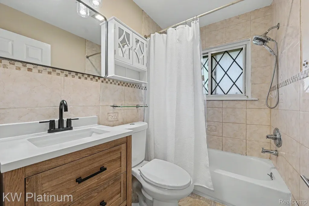 29462 Hanover Boulevard Westland City MI 48186