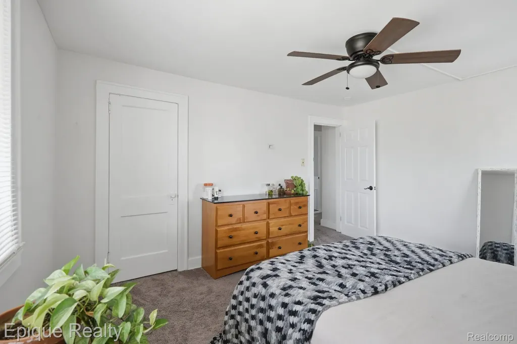 1904 Farrow Street Ferndale City MI 48220