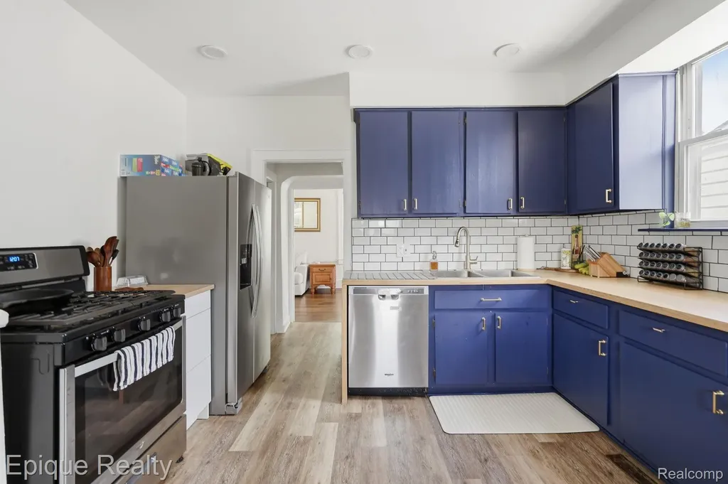 1904 Farrow Street Ferndale City MI 48220