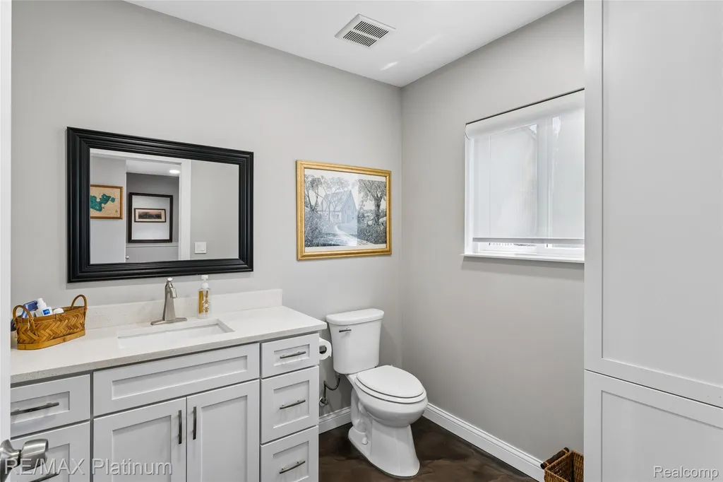 3154 Ponemah Drive Fenton Charter Township MI 48430