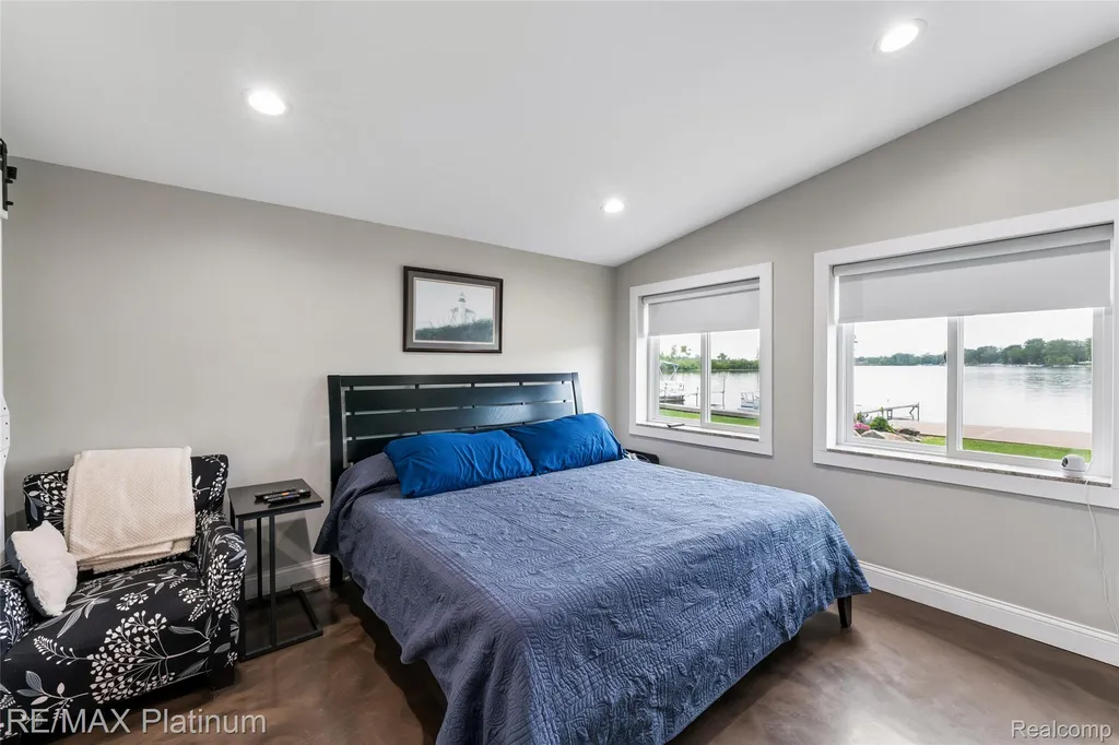 3154 Ponemah Drive Fenton Charter Township MI 48430