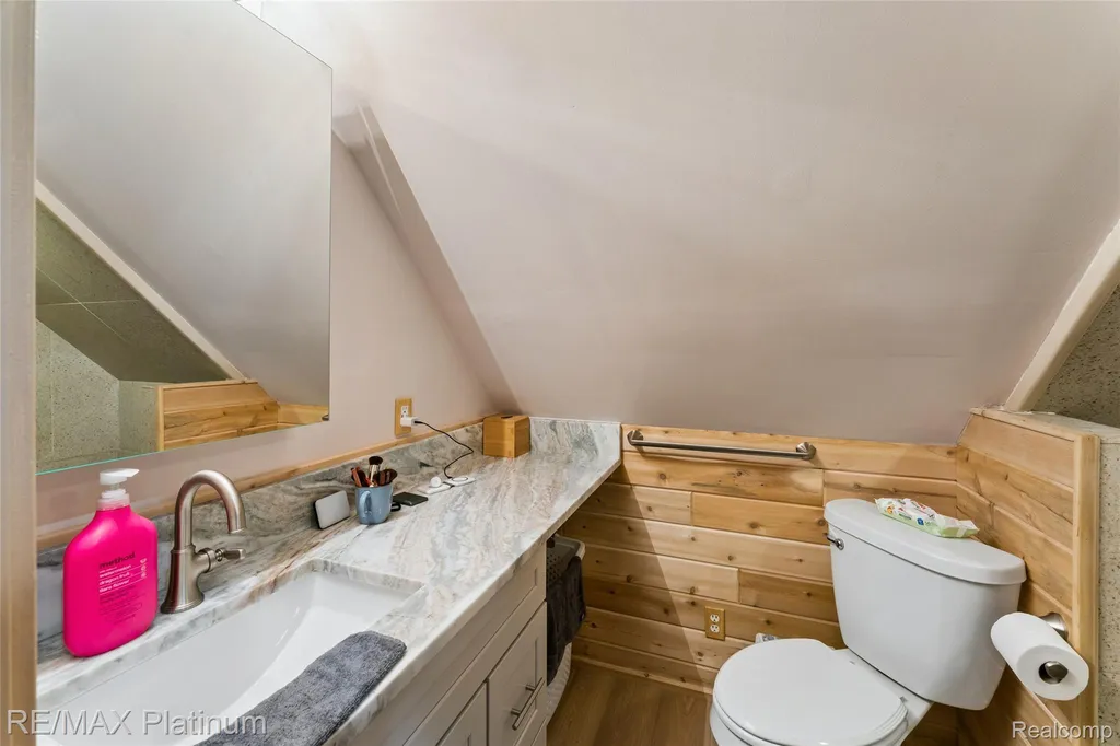 3154 Ponemah Drive Fenton Charter Township MI 48430