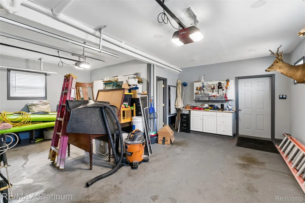 3154 Ponemah Drive Fenton Charter Township MI 48430