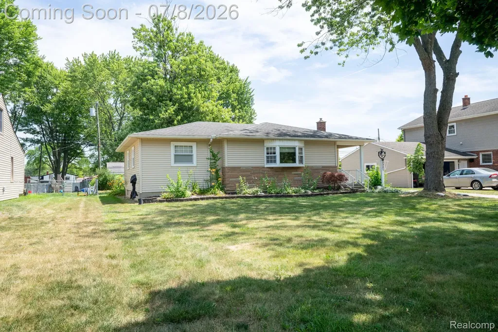 3321 Lafayette Drive Trenton City MI 48183