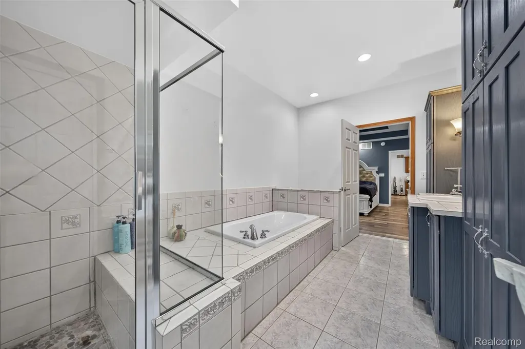 1621 Preservation Lane St. Clair City MI 48079