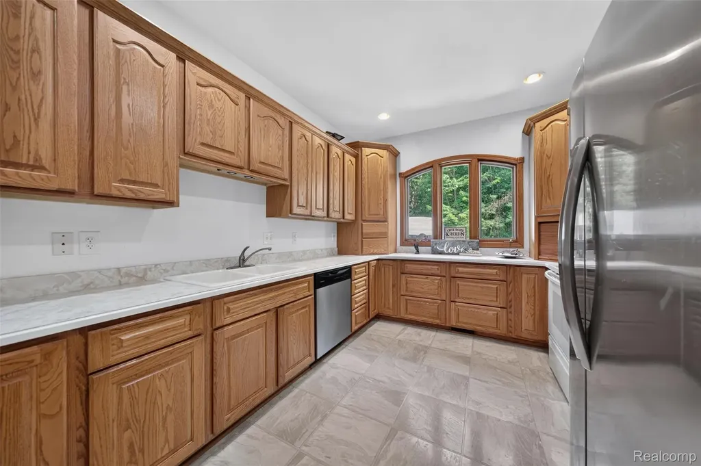 1621 Preservation Lane St. Clair City MI 48079