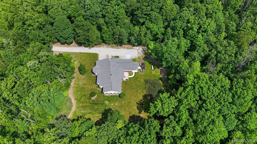 1621 Preservation Lane St. Clair City MI 48079