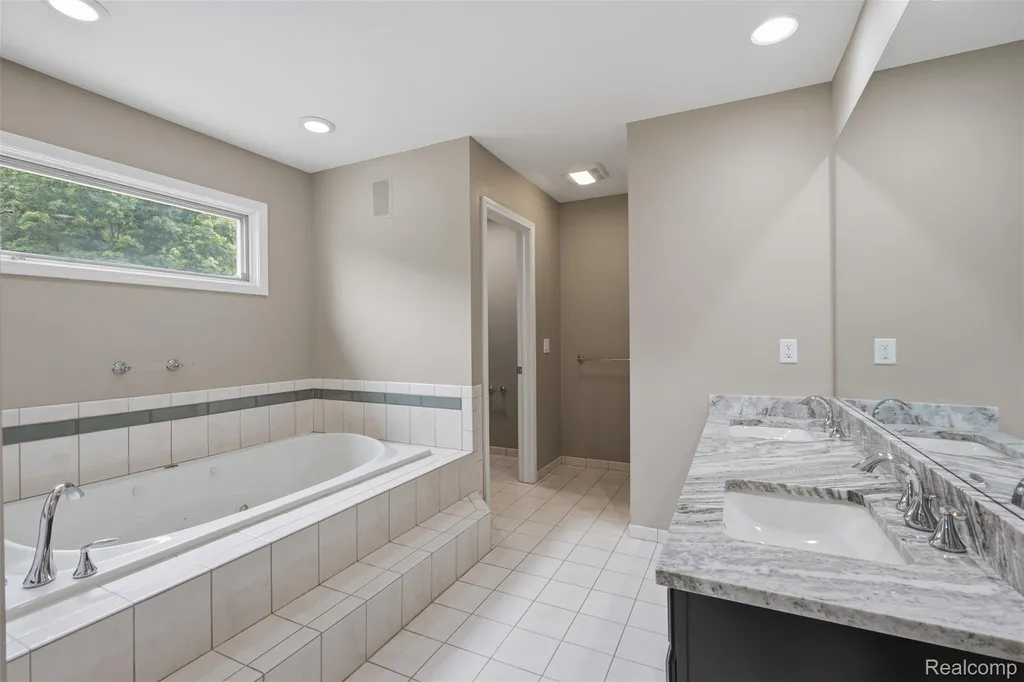 462 Gulley Road Oceola Township MI 48843