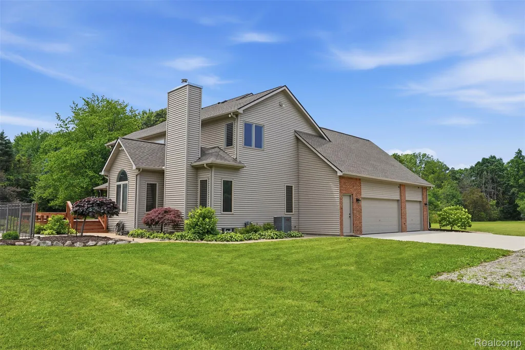 462 Gulley Road Oceola Township MI 48843