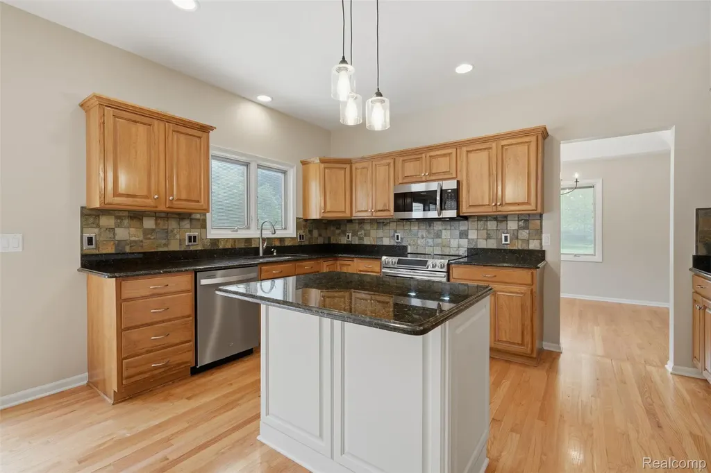 462 Gulley Road Oceola Township MI 48843