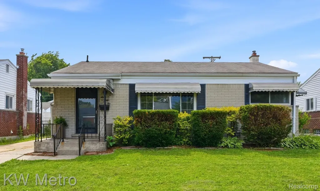 732 Hecht Drive Madison Heights City MI 48071