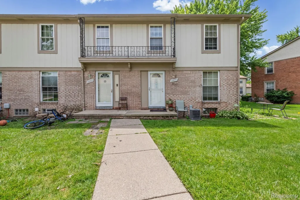 35479 Turner Drive Sterling Heights City MI 48312