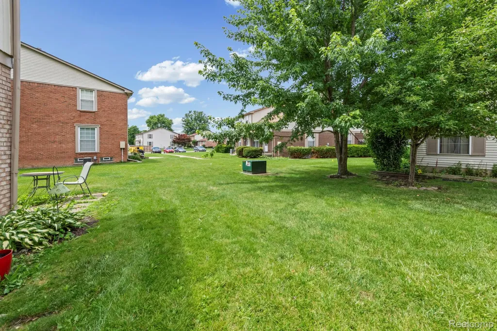 35479 Turner Drive Sterling Heights City MI 48312