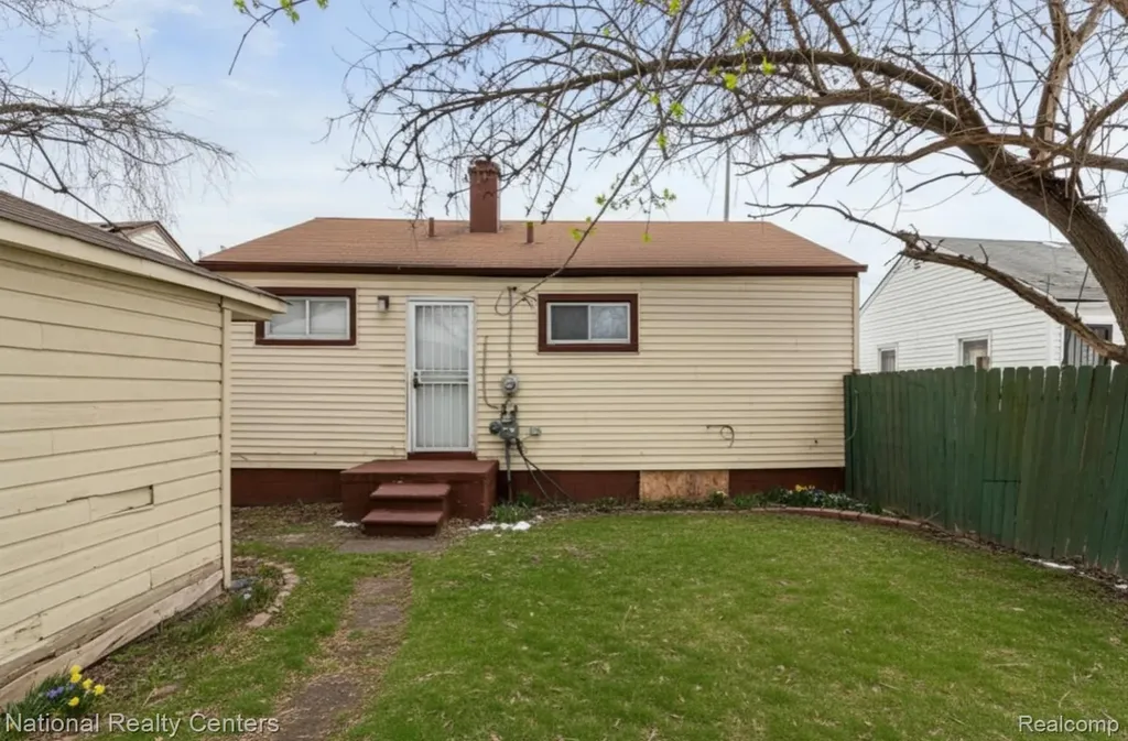 13525 Evergreen Road Detroit City MI 48223
