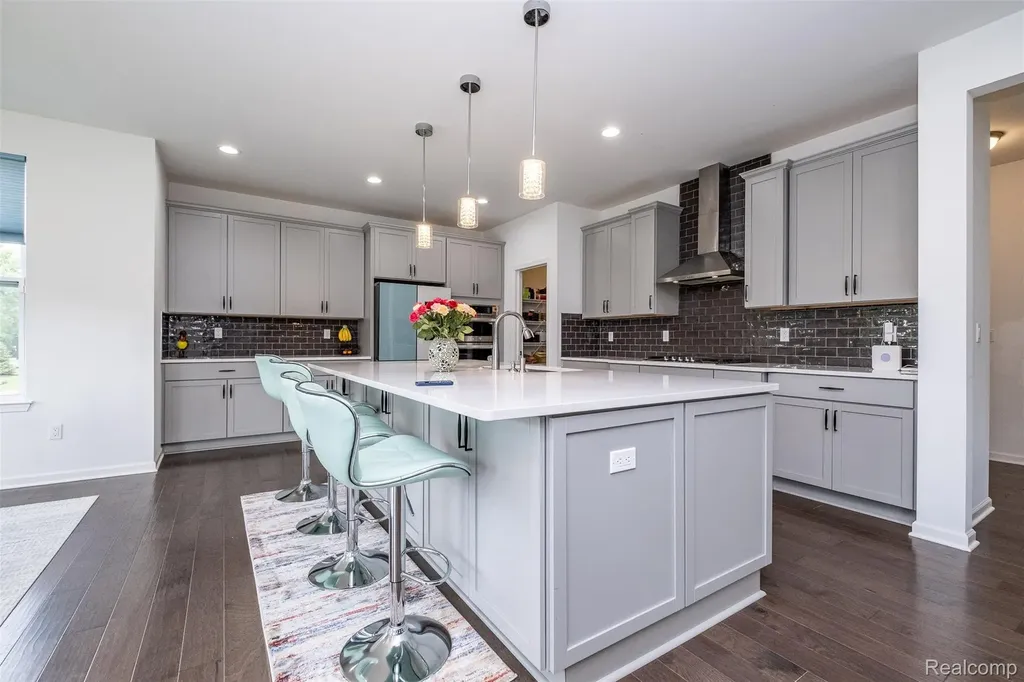 20809 Gidran Drive Lyon Charter Township MI 48178