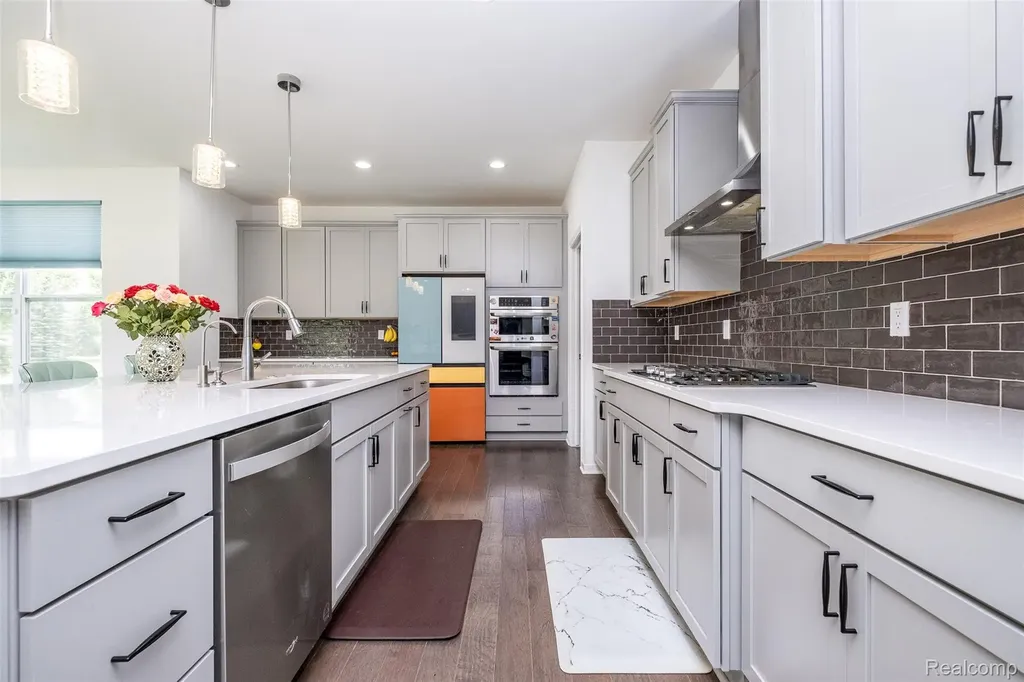 20809 Gidran Drive Lyon Charter Township MI 48178