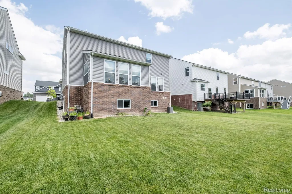 20809 Gidran Drive Lyon Charter Township MI 48178