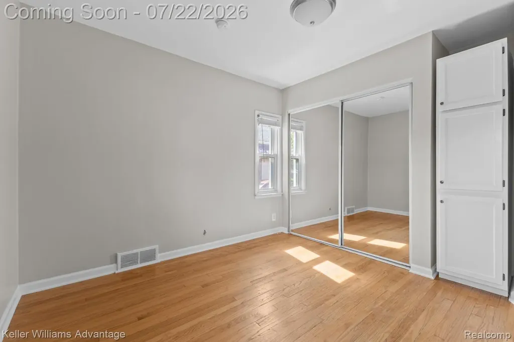 307 E Chesterfield Street Ferndale City MI 48220