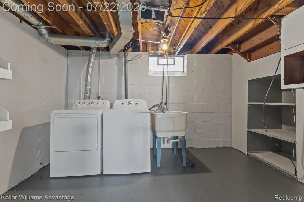 307 E Chesterfield Street Ferndale City MI 48220