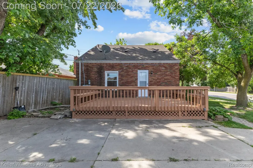 307 E Chesterfield Street Ferndale City MI 48220