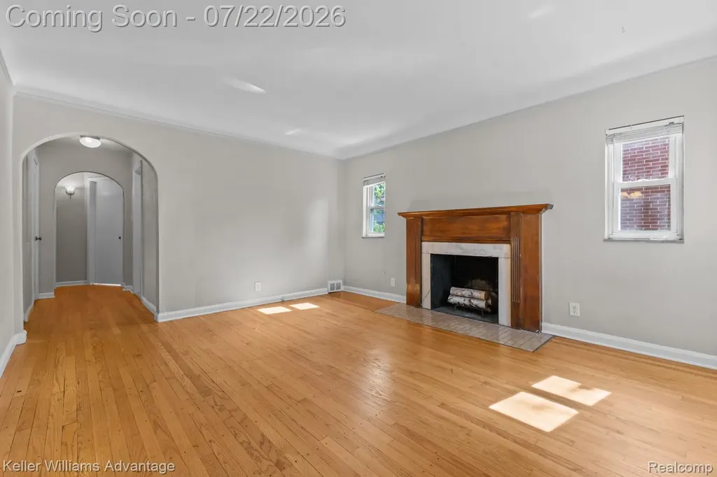 307 E Chesterfield Street Ferndale City MI 48220