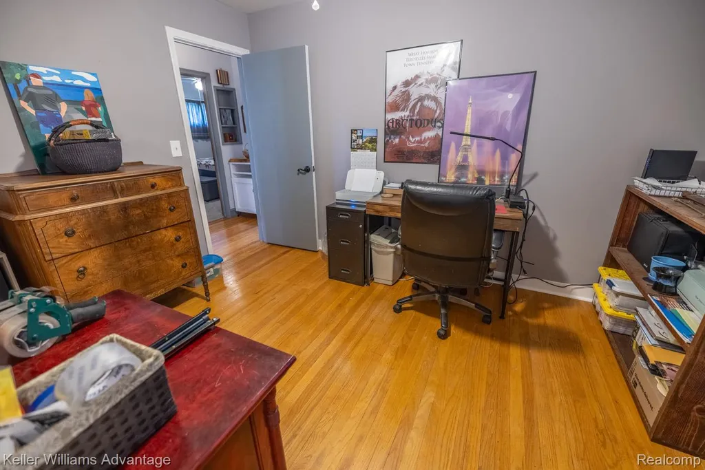 31731 Joy Road Westland City MI 48185