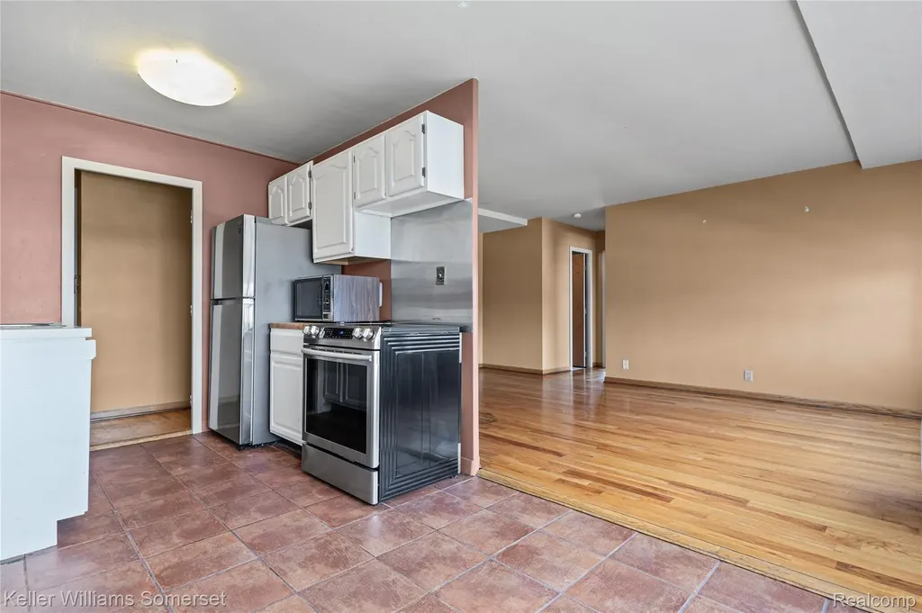 8900 Jefferson Avenue Detroit City MI 48214