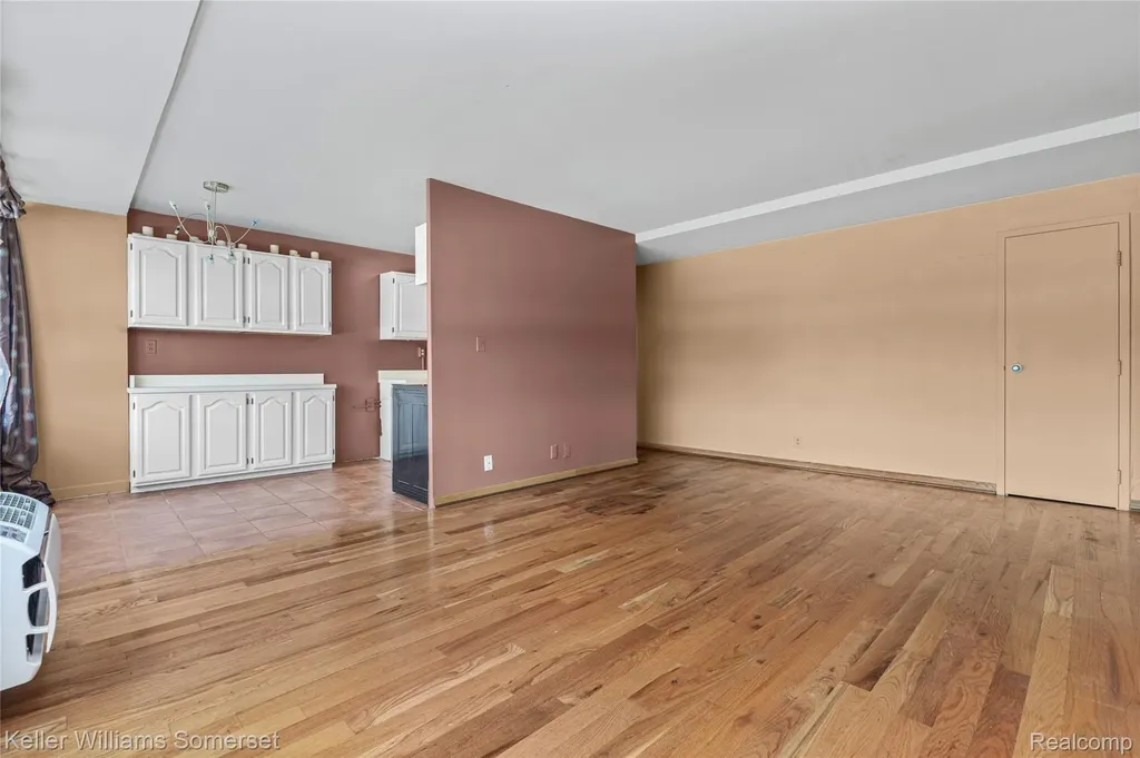 8900 Jefferson Avenue Detroit City MI 48214