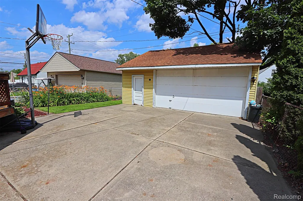 3321 Campbell Street Dearborn City MI 48124