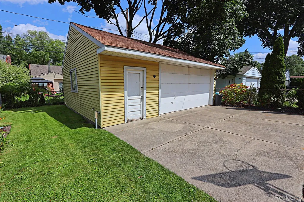 3321 Campbell Street Dearborn City MI 48124