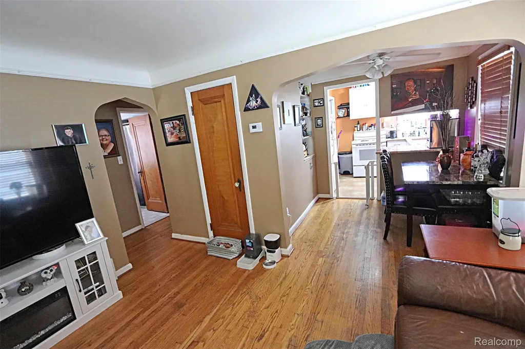 3321 Campbell Street Dearborn City MI 48124