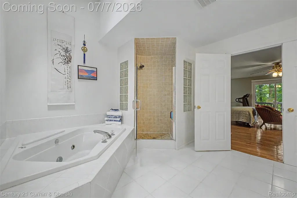 11349 Philway St Court Brighton Township MI 48114