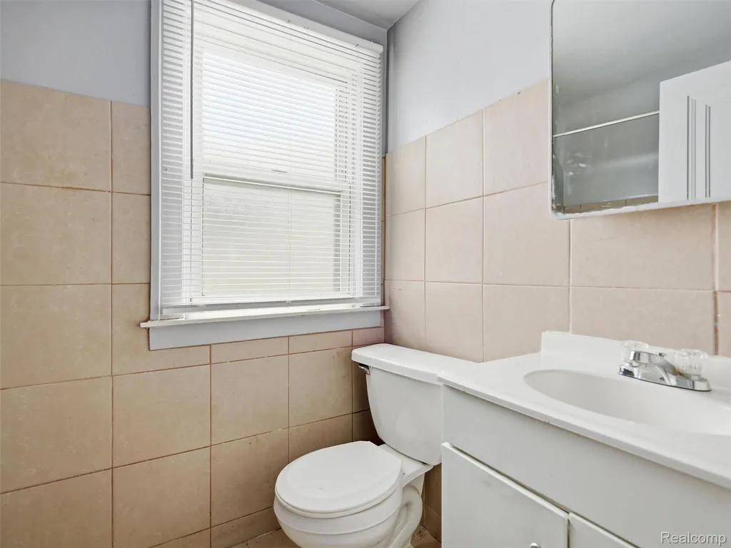 15094 Sorrento Street Detroit City MI 48227