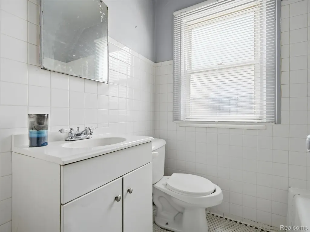 15094 Sorrento Street Detroit City MI 48227
