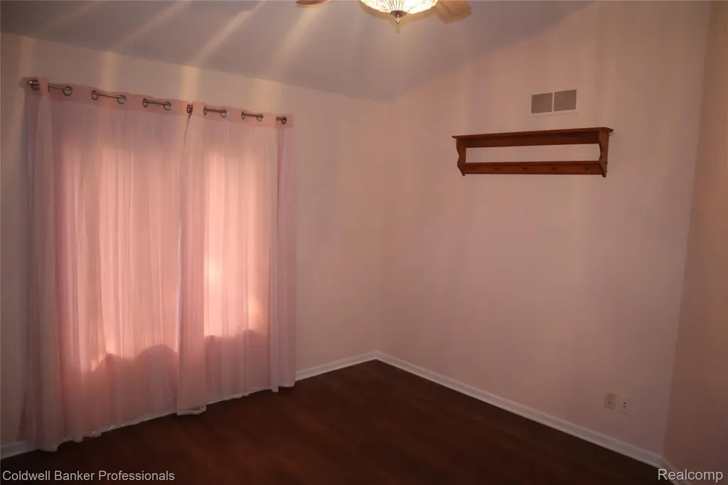 13368 Julie Anne Court Fenton Charter Township MI 48430