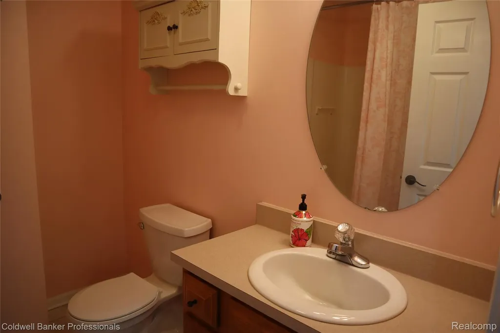 13368 Julie Anne Court Fenton Charter Township MI 48430