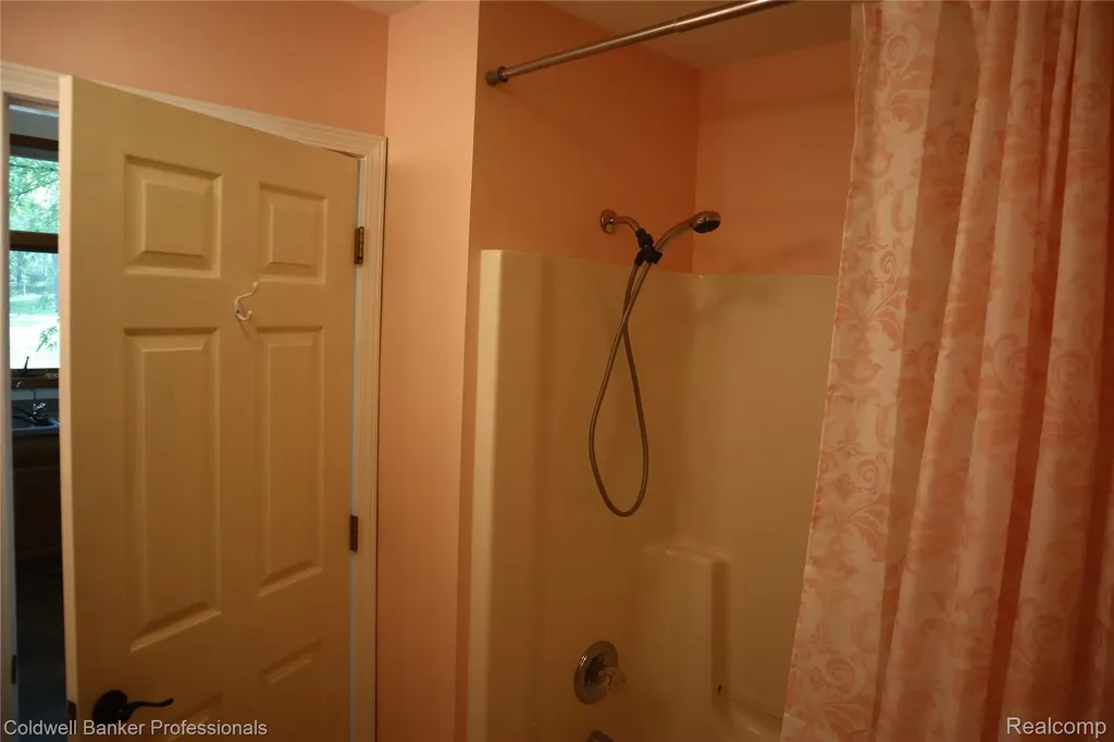 13368 Julie Anne Court Fenton Charter Township MI 48430