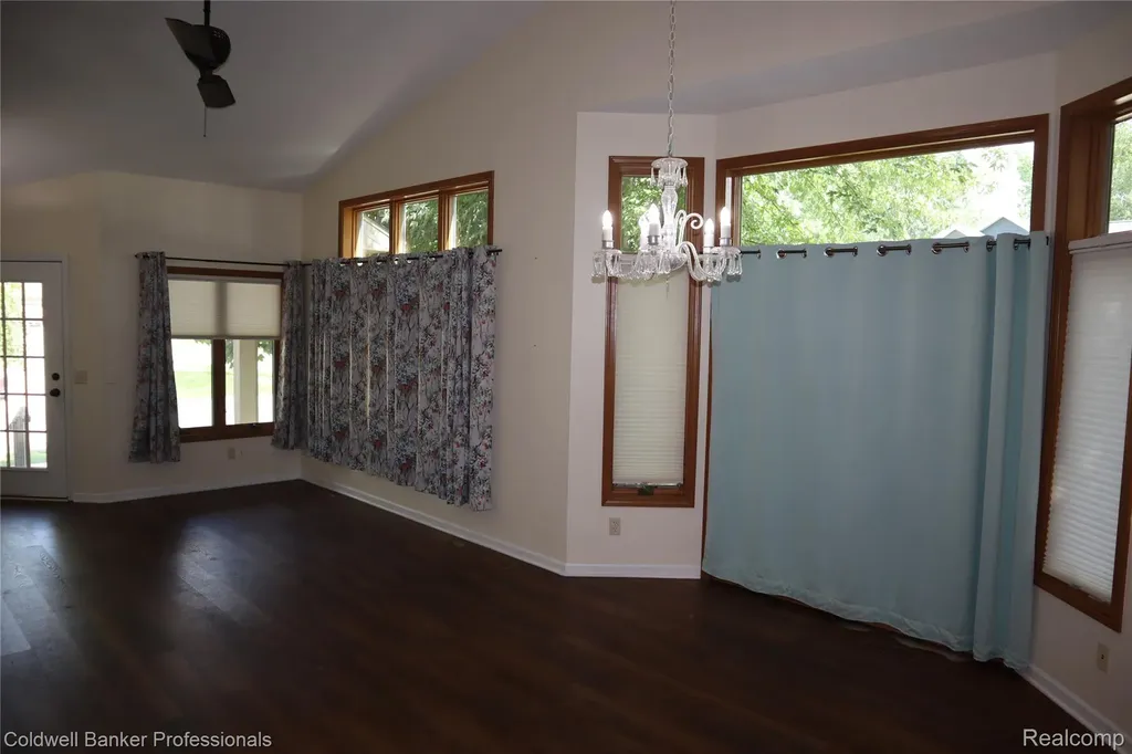 13368 Julie Anne Court Fenton Charter Township MI 48430