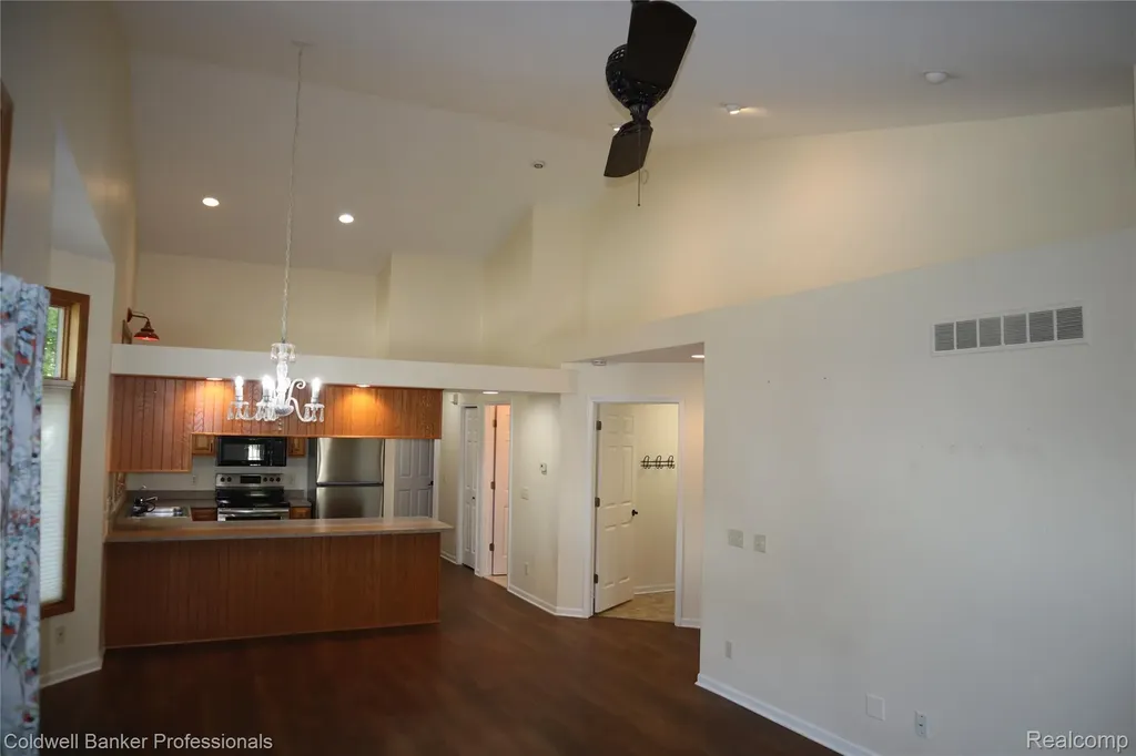 13368 Julie Anne Court Fenton Charter Township MI 48430