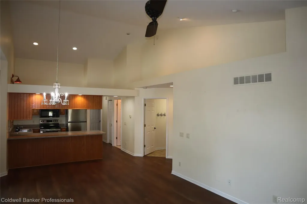 13368 Julie Anne Court Fenton Charter Township MI 48430