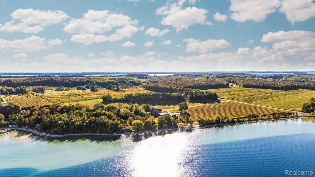 Parcel 8 Cherry Beach Court Suttons Bay Township MI 49682