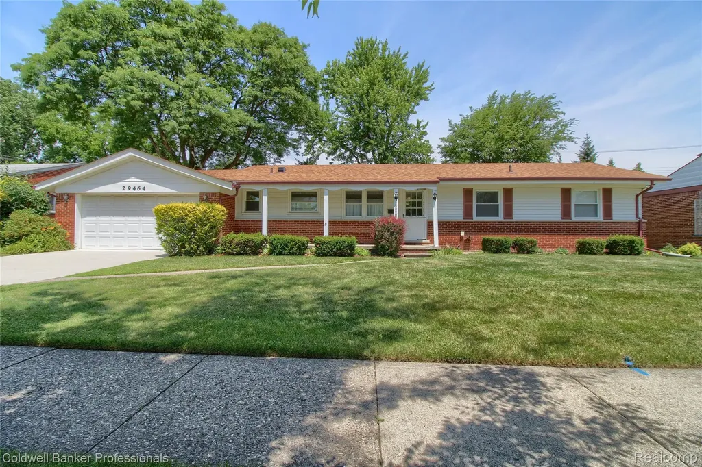 29464 Linda Street Livonia City MI 48154