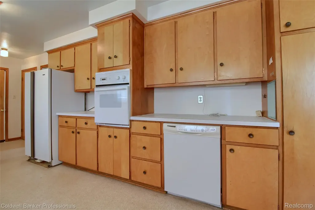 29464 Linda Street Livonia City MI 48154