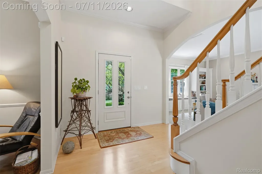 34555 Quaker Valley Road Farmington Hills City MI 48331